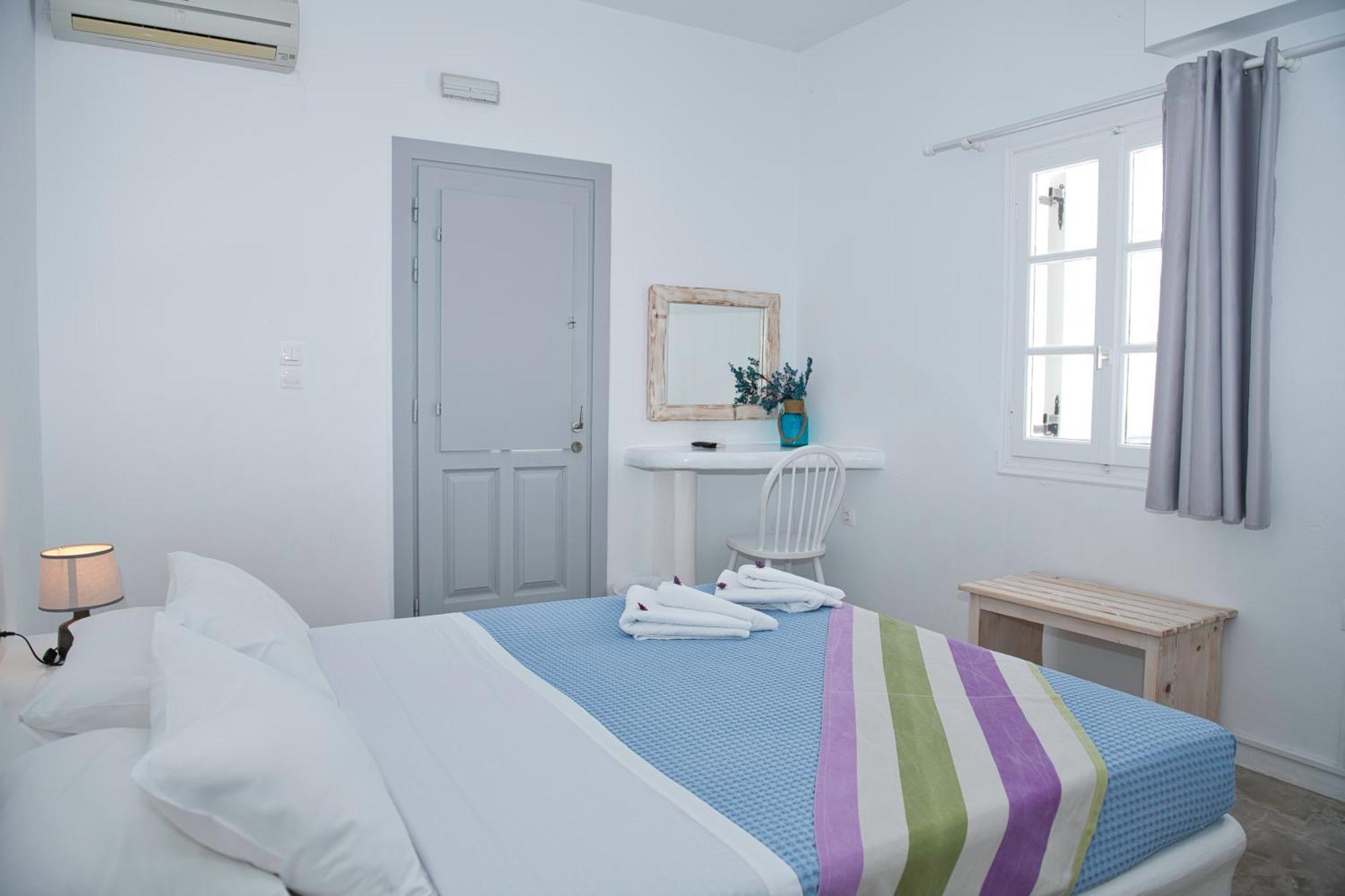 The Last Sunbeam - Adults Only Fira  Extérieur photo